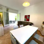 In 54648 Daire Bibione